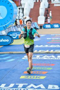 BIB: 220
                            <button type="button" onclick="openModal(22753842)" class="btn btn-primary btn-sm float-right btn-popup" data-toggle="modal" data-target=".modal-high-quality">
                        <i class="fas fa-shopping-cart"></i> Add to Cart
                    </button>
                                            <button type="button" onclick="isThisMe(22753842, true)" class="btn btn-success btn-sm float-right btn-popup btn-isme hidden" data-toggle="tooltip" data-placement="bottom" title="นี่คือรูปของคุณใช่ไหม คลิกที่นี่เพื่อเอาเข้าอัลบั้ม">
                        <i class="fas fa-plus"></i> Add to album
                    </button>
                    <button type="button" onclick="isThisMe(22753842, false)" class="btn btn-warning btn-sm float-right btn-popup btn-isnotme hidden">
                        <i class="fas fa-ban"></i> Remove from album
                    </button>